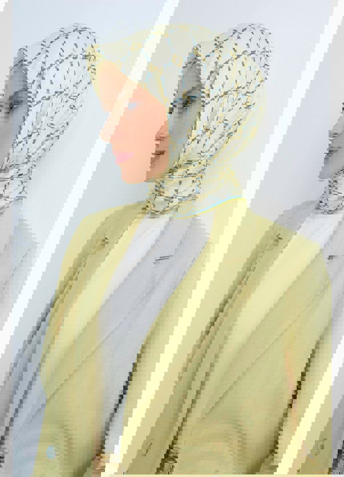 YENİ SEZON ARMİNE SAF İPEK TWİLL EŞARP