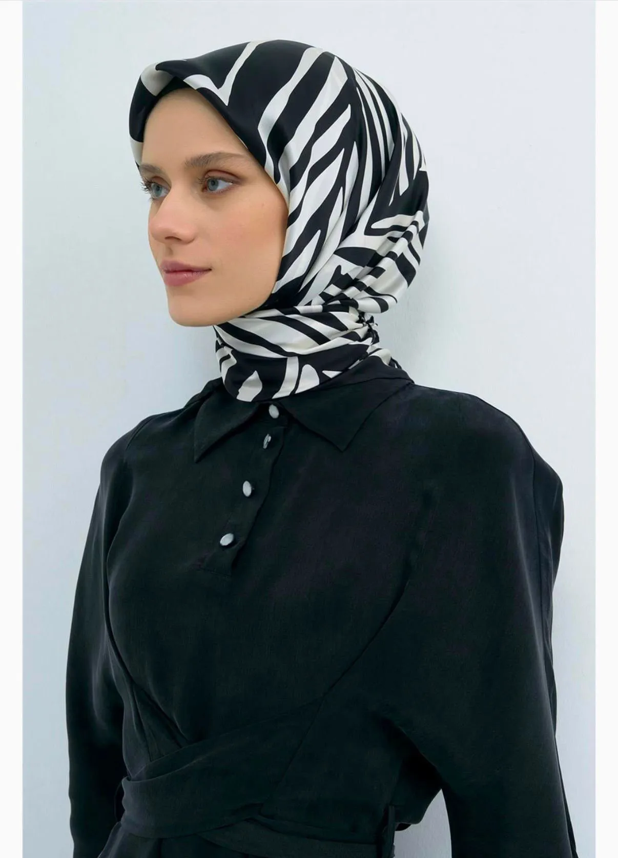 YENİ SEZON ARMİNE TWİLL İPEK EŞARP