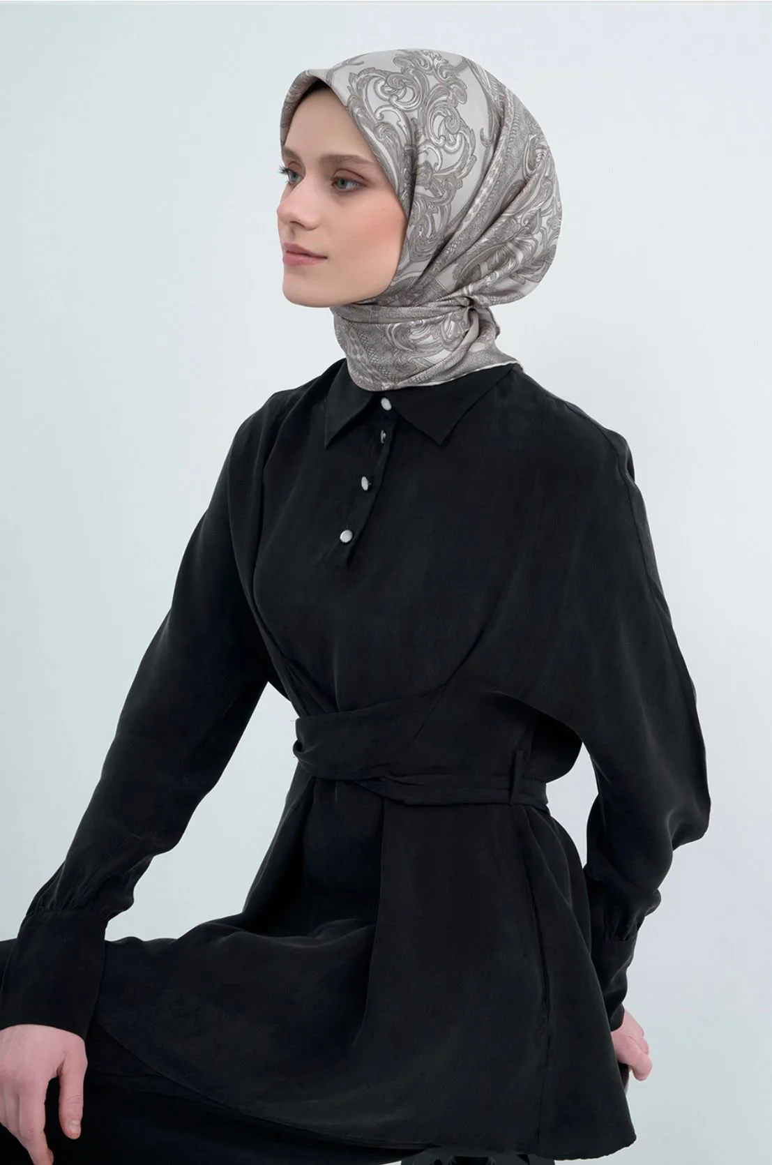 YENİ SEZON ARMİNE SAF İPEK TWİLL EŞARP