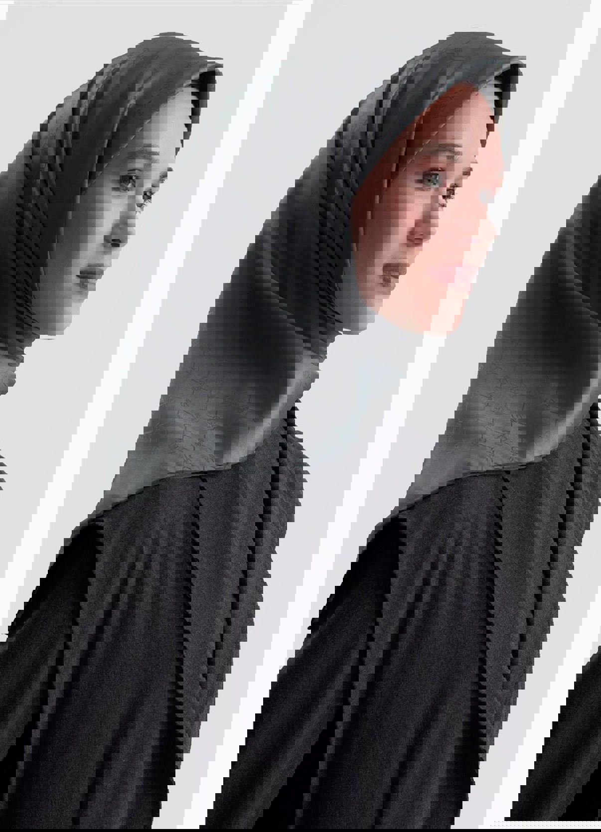 YENİ SEZON JAKARLI İPEK EŞARP