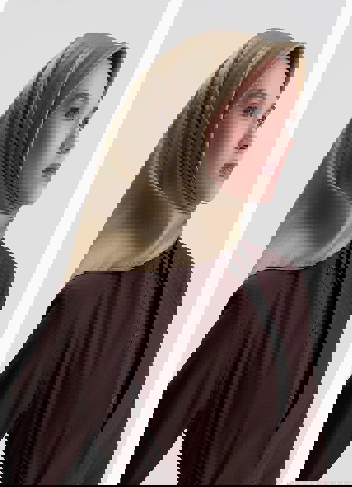 YENİ SEZON JAKARLI İPEK EŞARP