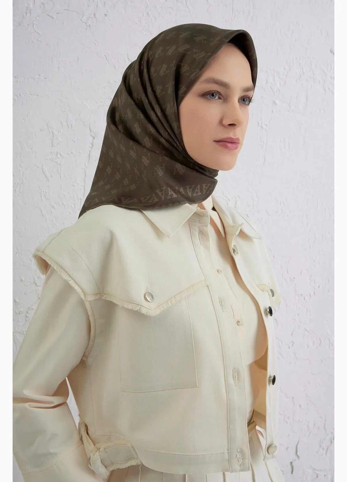 YENİ SEZON ARMİNE SURA İPEK EŞARP