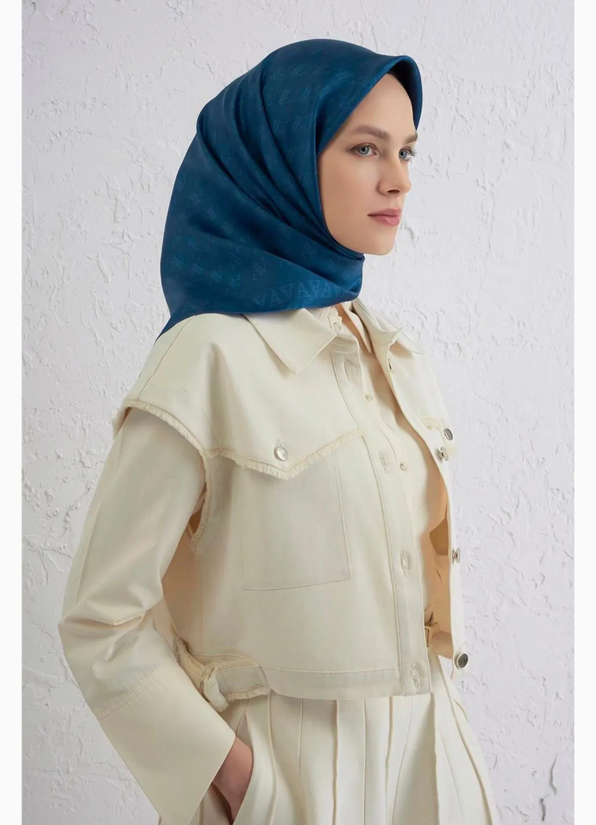 YENİ SEZON ARMİNE TWİLL İPEK EŞARP