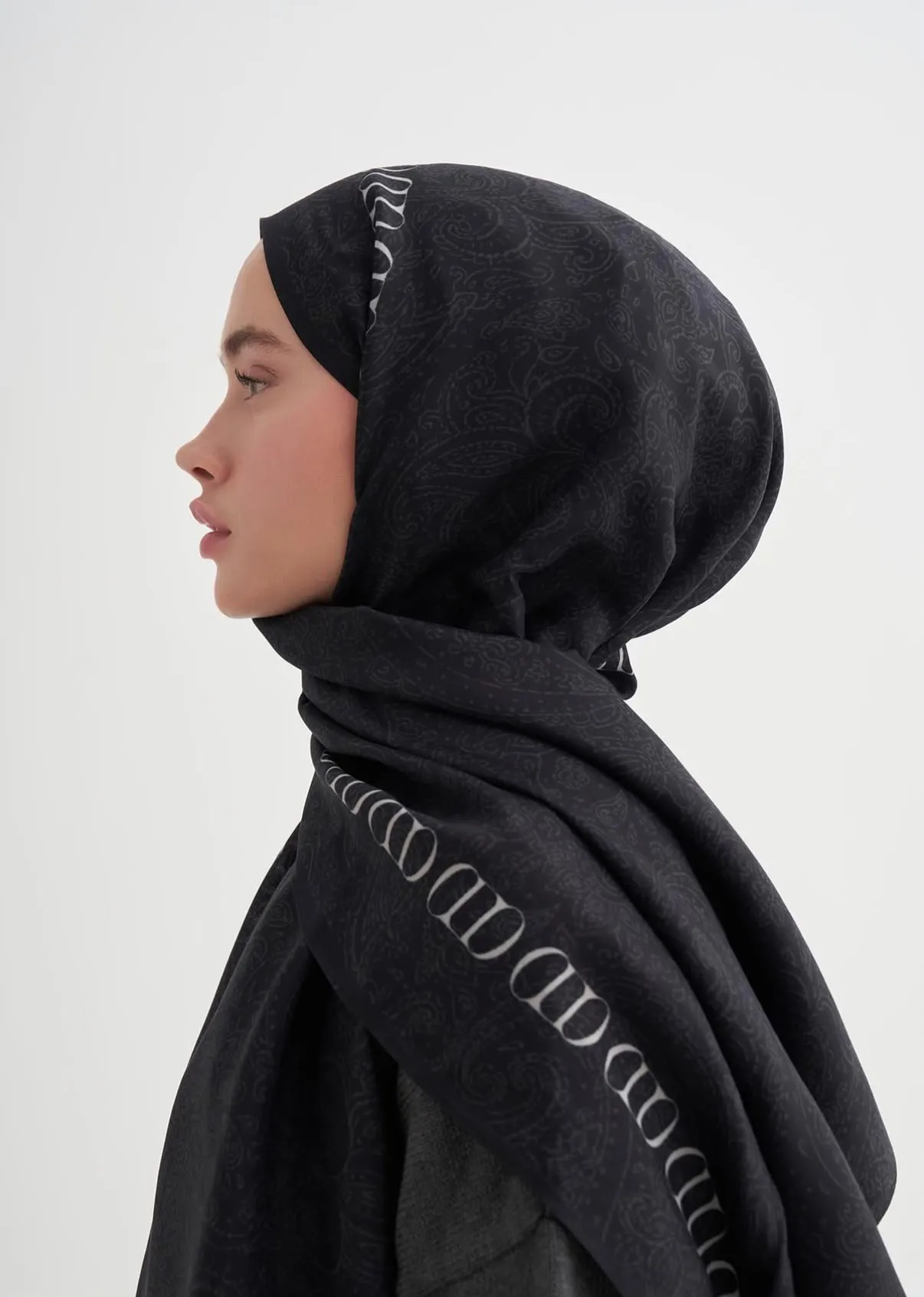 Elenora Monogram Floş Şal Siyah