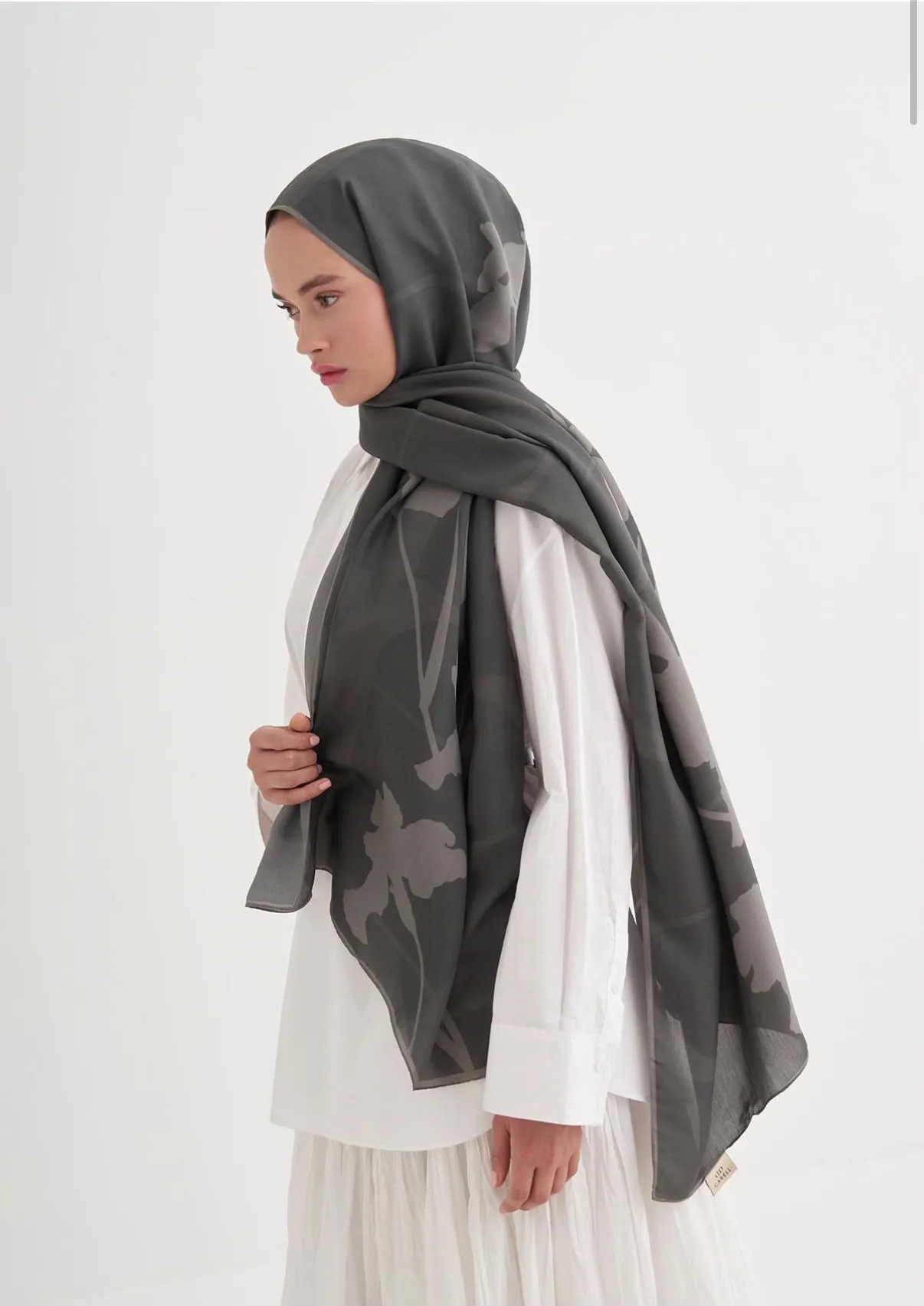 Vera Monogram Floş Şal Koyu Gri