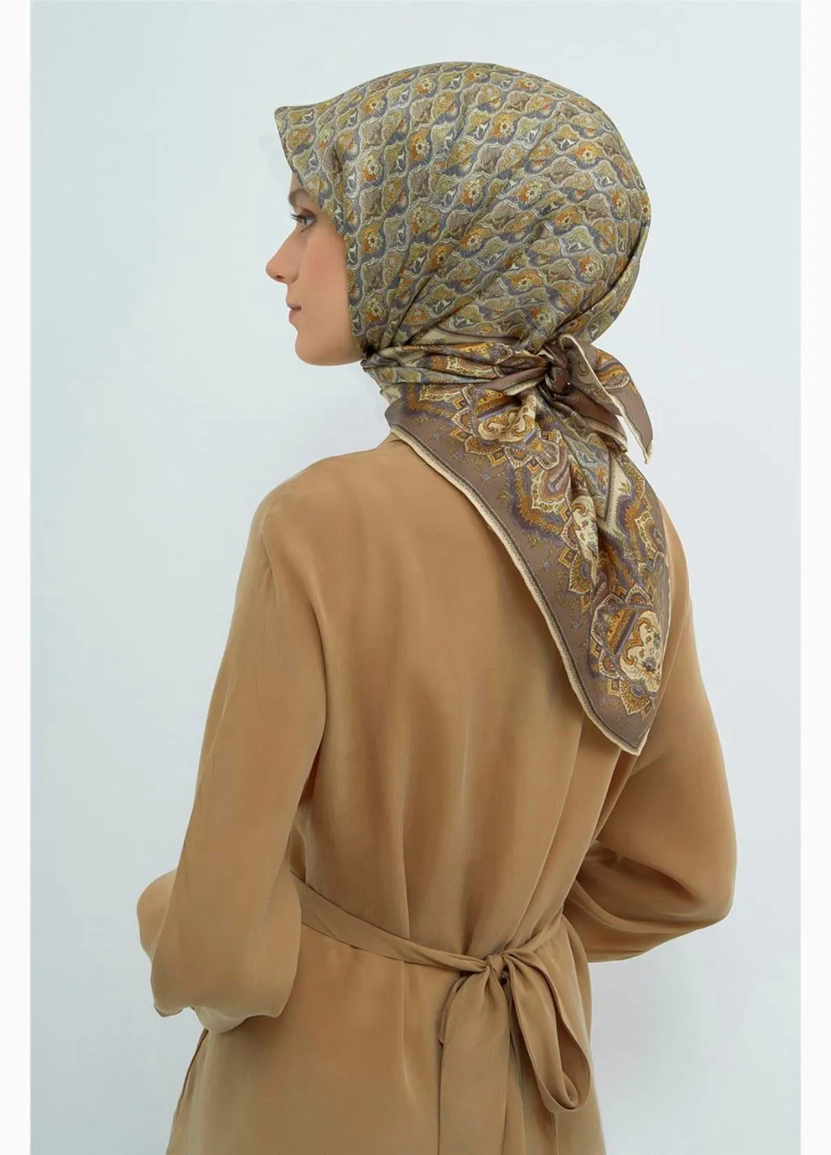 YENİ SEZON ARMİNE SAF İPEK SURA EŞARP - House of Hijab